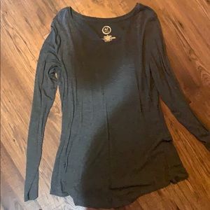 Long sleeve tee